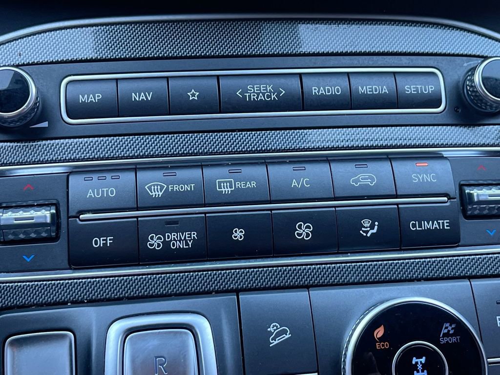 Used 2022 Hyundai Santa Fe SEL Premium image 19