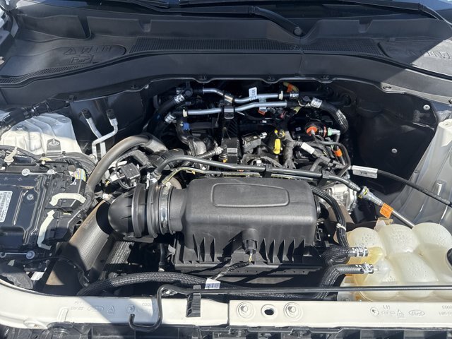 Certified 2024 Ford Explorer XLT AWD/4WD image 20