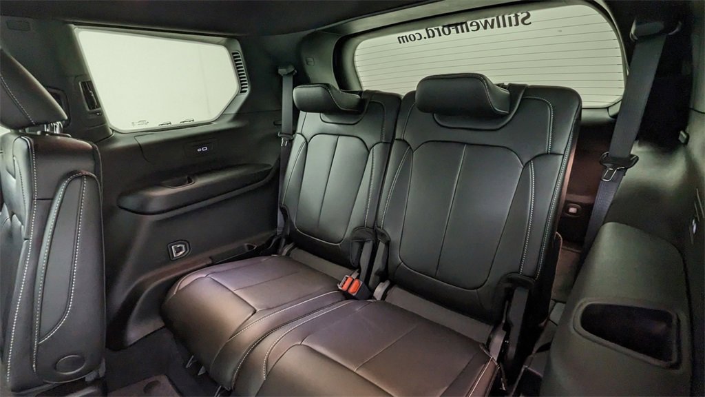 Used 2025 Jeep Grand Cherokee L Limited image 37