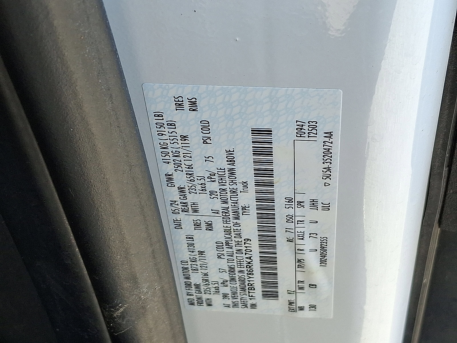 Certified 2024 Ford Transit 250 Low Roof w/ Exterior Upgrade Package image 26