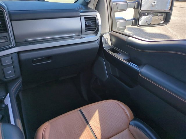 Certified 2024 Ford F350 Platinum w/ FX4 Off-Road Package image 17