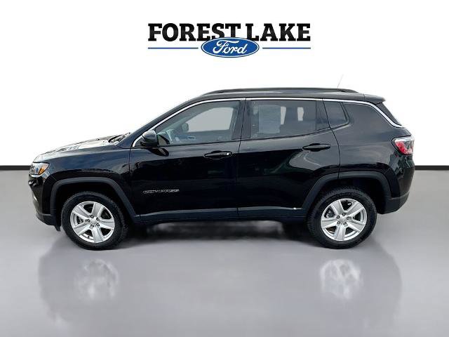 Used 2022 Jeep Compass Latitude image 3