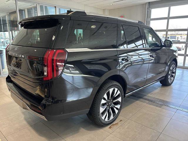 Certified 2025 Ford Expedition Platinum w/ Driver's Package AWD/4WD image 5