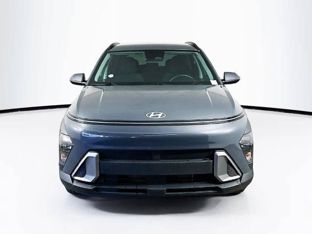 Used 2025 Hyundai Kona SEL FWD image 6