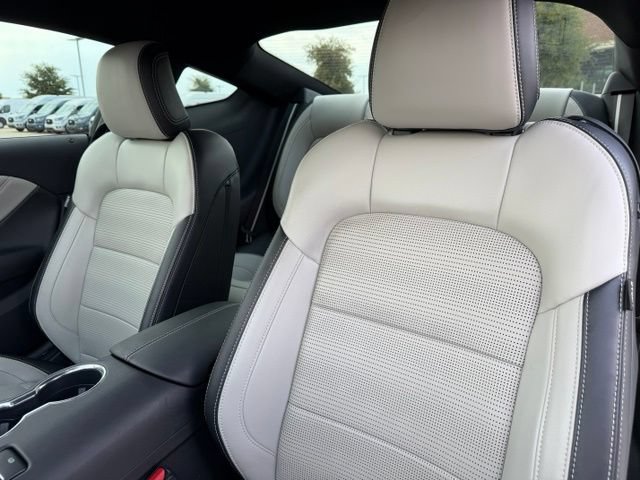 Certified 2024 Ford Mustang Premium RWD image 12