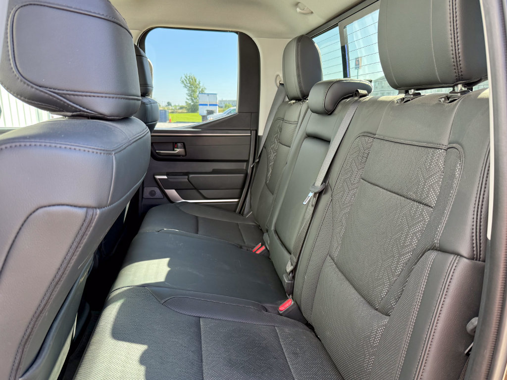 Used 2023 Toyota Tundra Limited AWD/4WD image 12