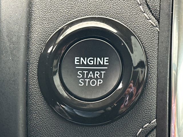 Certified 2025 Ford Expedition Platinum image 39