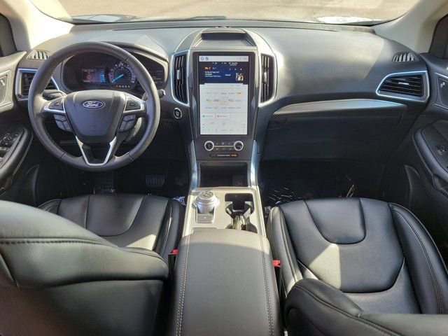 Certified 2022 Ford Edge Titanium AWD/4WD image 19