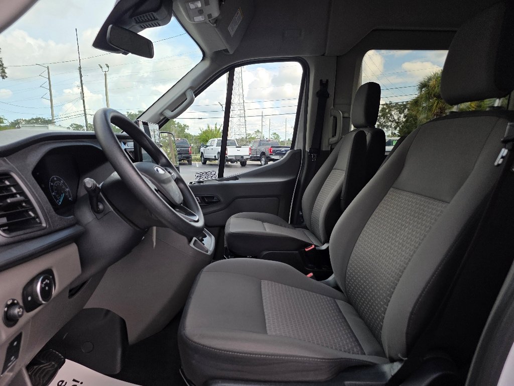 Certified 2024 Ford Transit 350 XLT RWD image 6