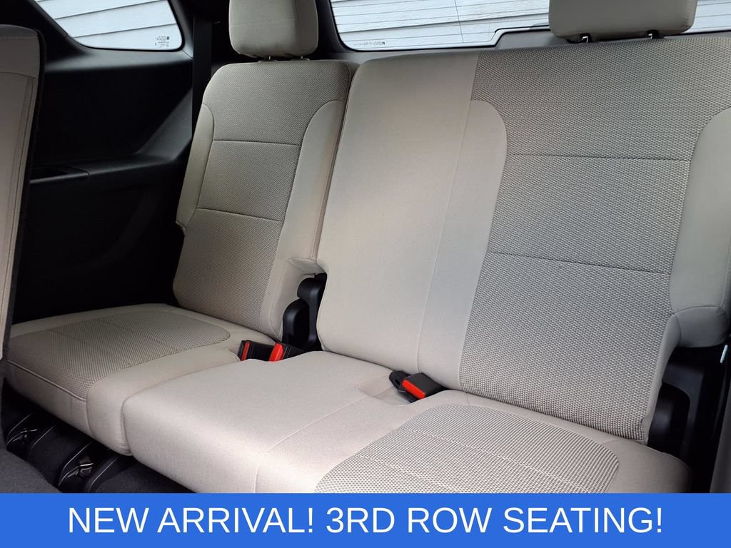 Used 2022 Chevrolet Traverse LS AWD/4WD image 7