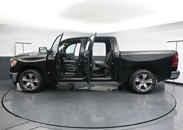 Used 2023 RAM 1500 Laramie AWD/4WD image 33
