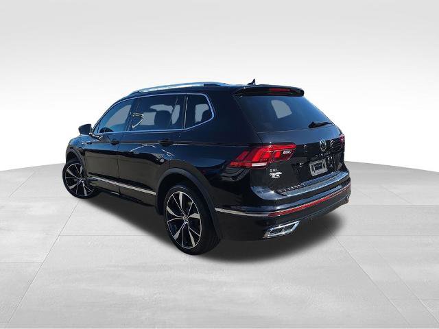 Used 2022 Volkswagen Tiguan SEL R-Line AWD/4WD image 5