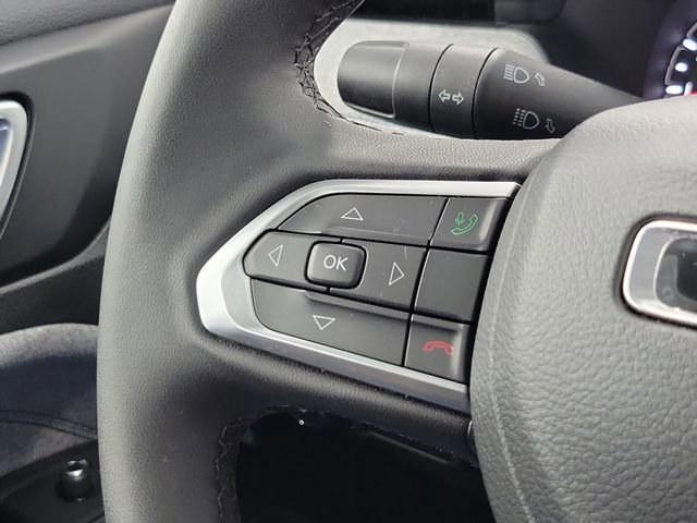 Used 2024 Jeep Compass Latitude w/ Convenience Group image 13