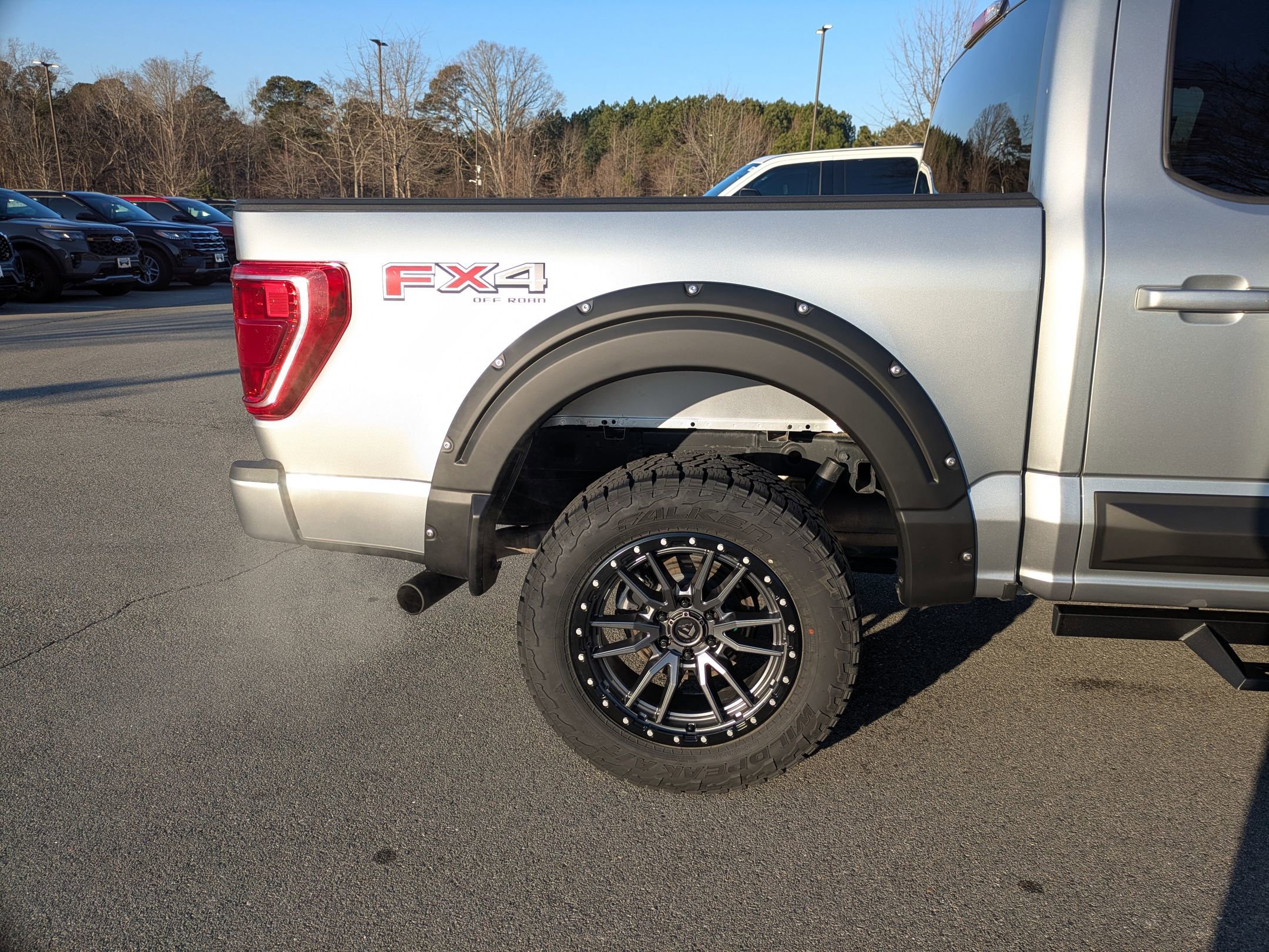 Certified 2022 Ford F150 XLT w/ Equipment Group 302A High image 7