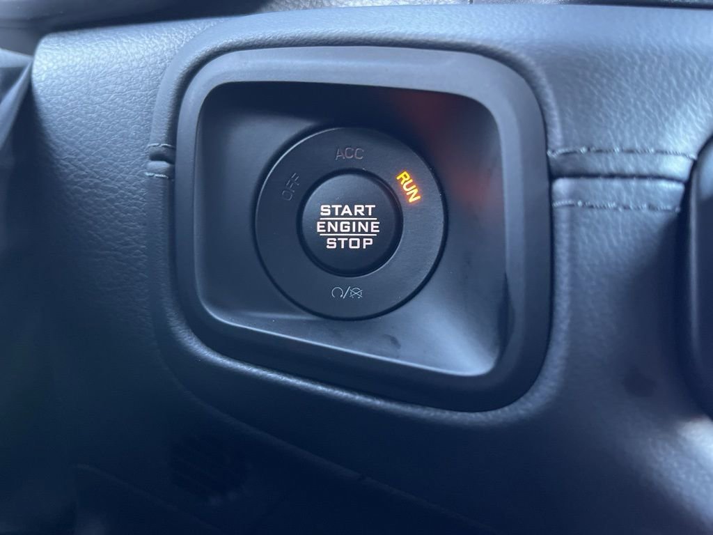 Used 2025 Jeep Gladiator Rubicon image 14