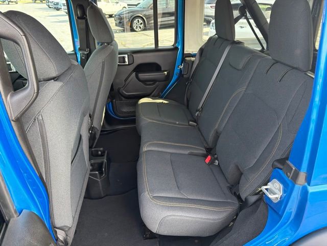 Used 2024 Jeep Wrangler Unlimited Sport AWD/4WD image 17