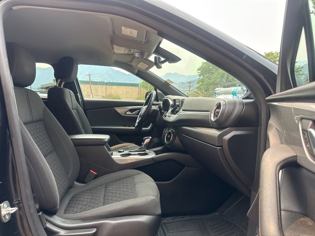 Used 2019 Chevrolet Blazer LT AWD/4WD image 30