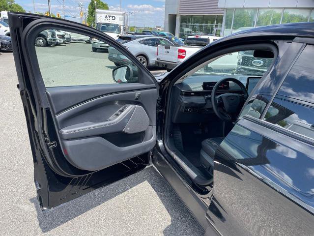 Certified 2025 Ford Mustang Mach-E Premium AWD/4WD image 22