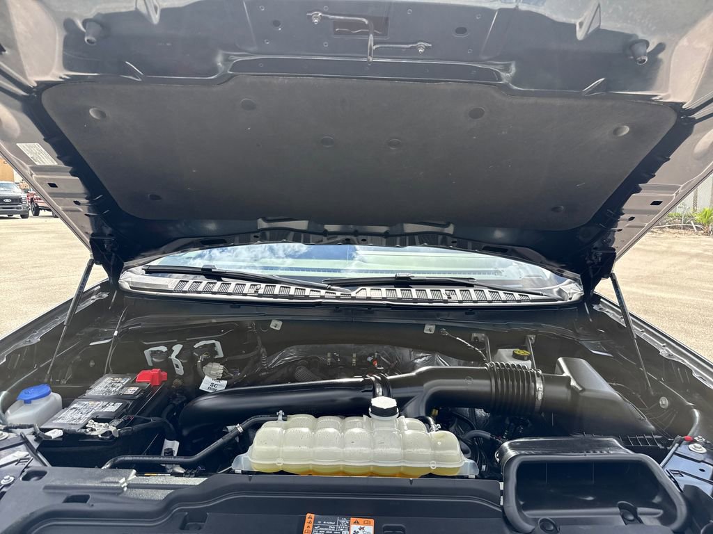 Certified 2025 Ford Expedition Max Active image 32