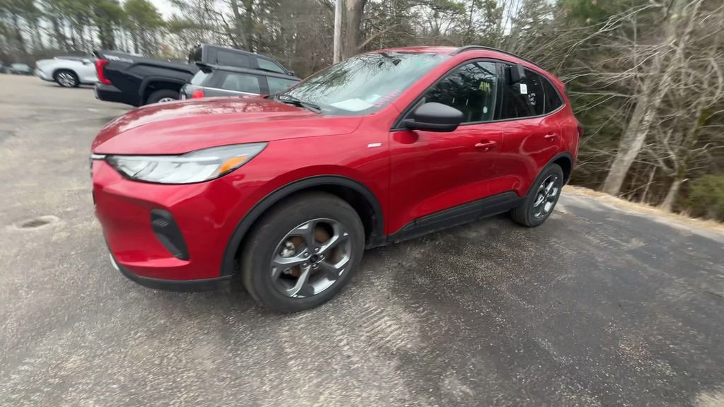 Certified 2025 Ford Escape ST-Line AWD/4WD image 19