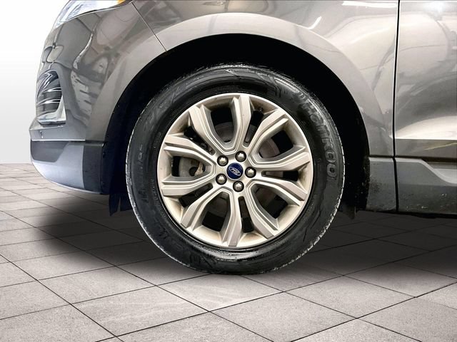 Certified 2020 Ford Edge Titanium AWD/4WD image 8