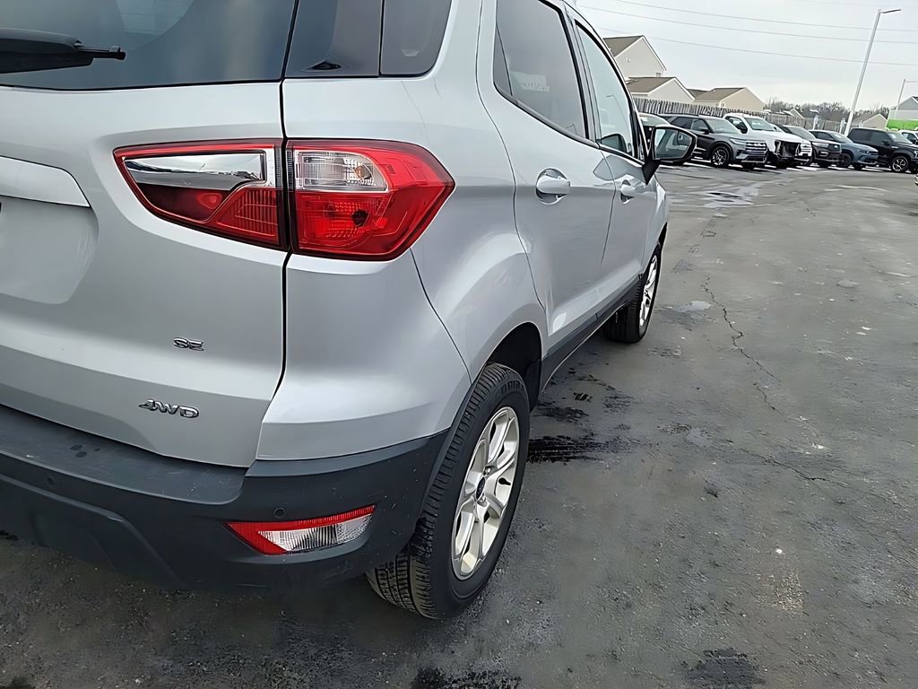 Certified 2020 Ford EcoSport SE image 8