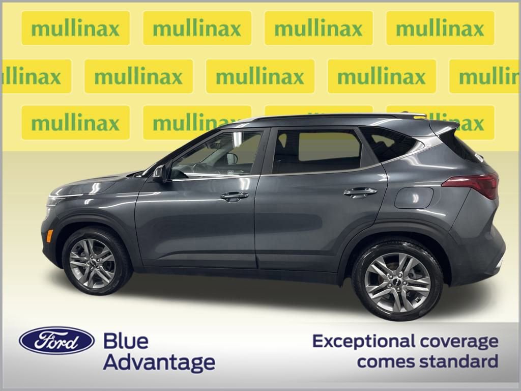 Used 2023 Kia Seltos S image 2