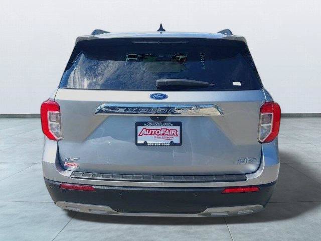 Certified 2024 Ford Explorer XLT w/ Equipment Group 202A AWD/4WD image 6