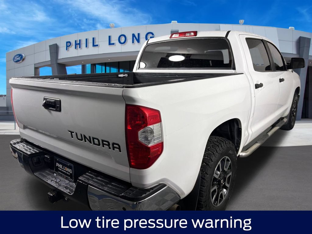 Used 2017 Toyota Tundra SR5 AWD/4WD image 5