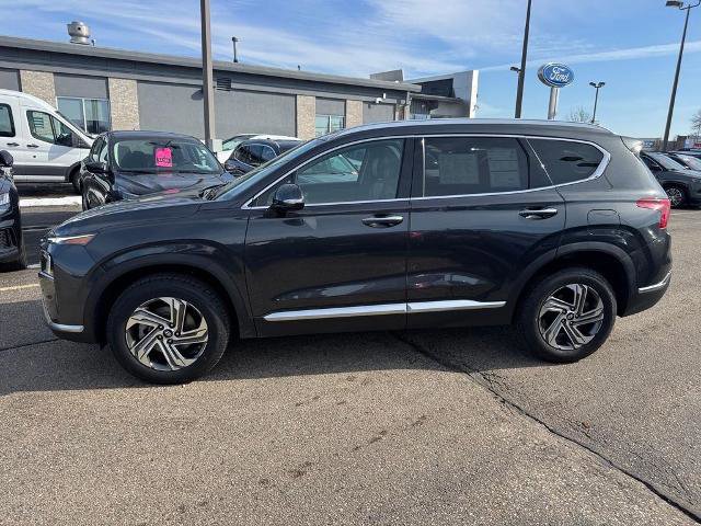 Used 2021 Hyundai Santa Fe SEL w/ Convenience + Premium Package AWD/4WD image 3