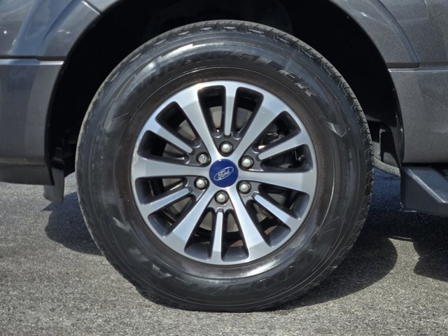 Certified 2017 Ford Expedition EL XLT w/ Equipment Group 202A image 10