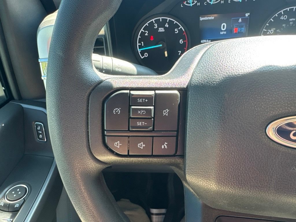 Certified 2025 Ford F250 XL w/ STX Appearance Package AWD/4WD image 20
