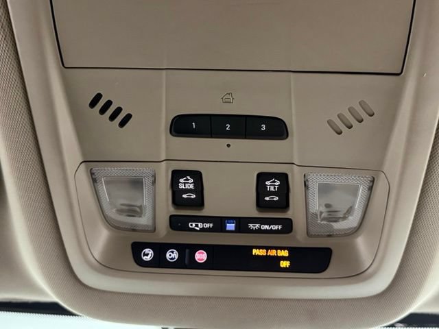 Used 2017 GMC Acadia Denali w/ Technology Package AWD/4WD image 35