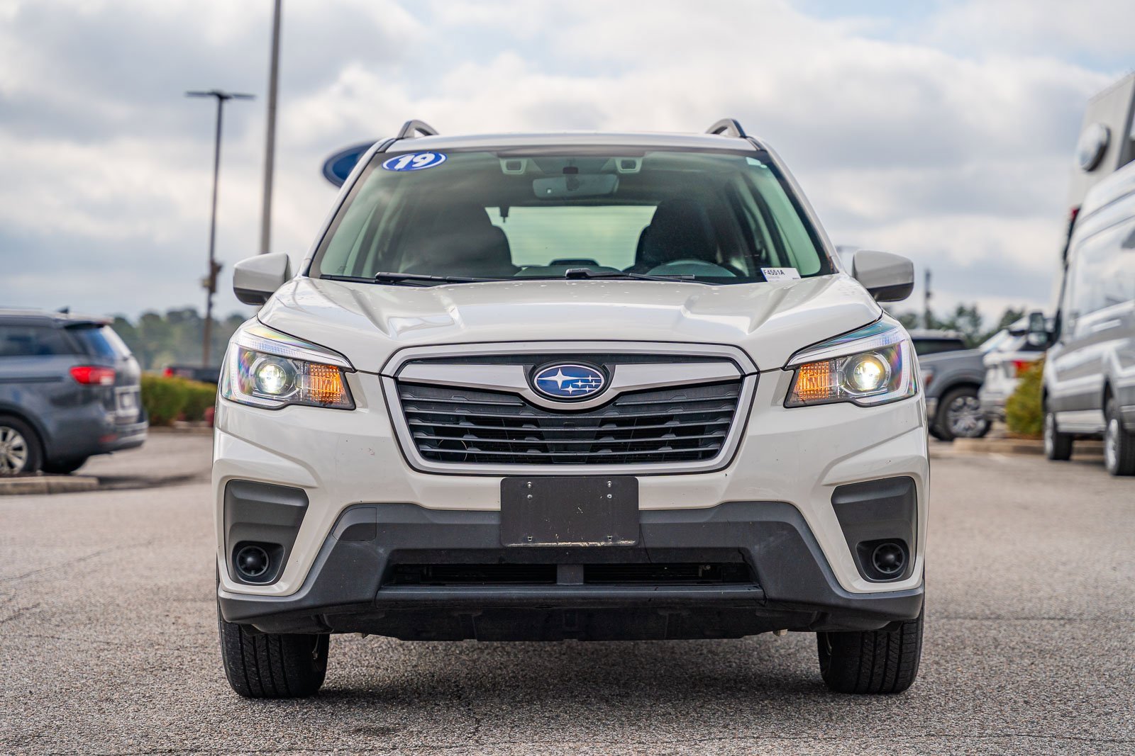 Used 2019 Subaru Forester Premium image 2