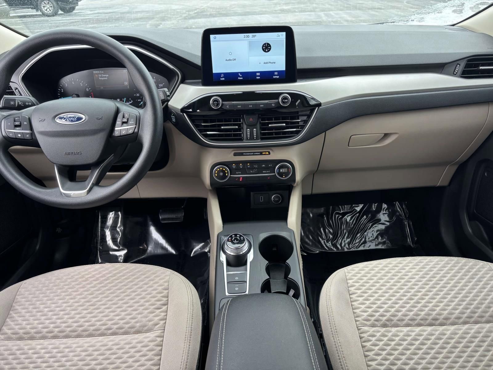Certified 2020 Ford Escape SE image 31