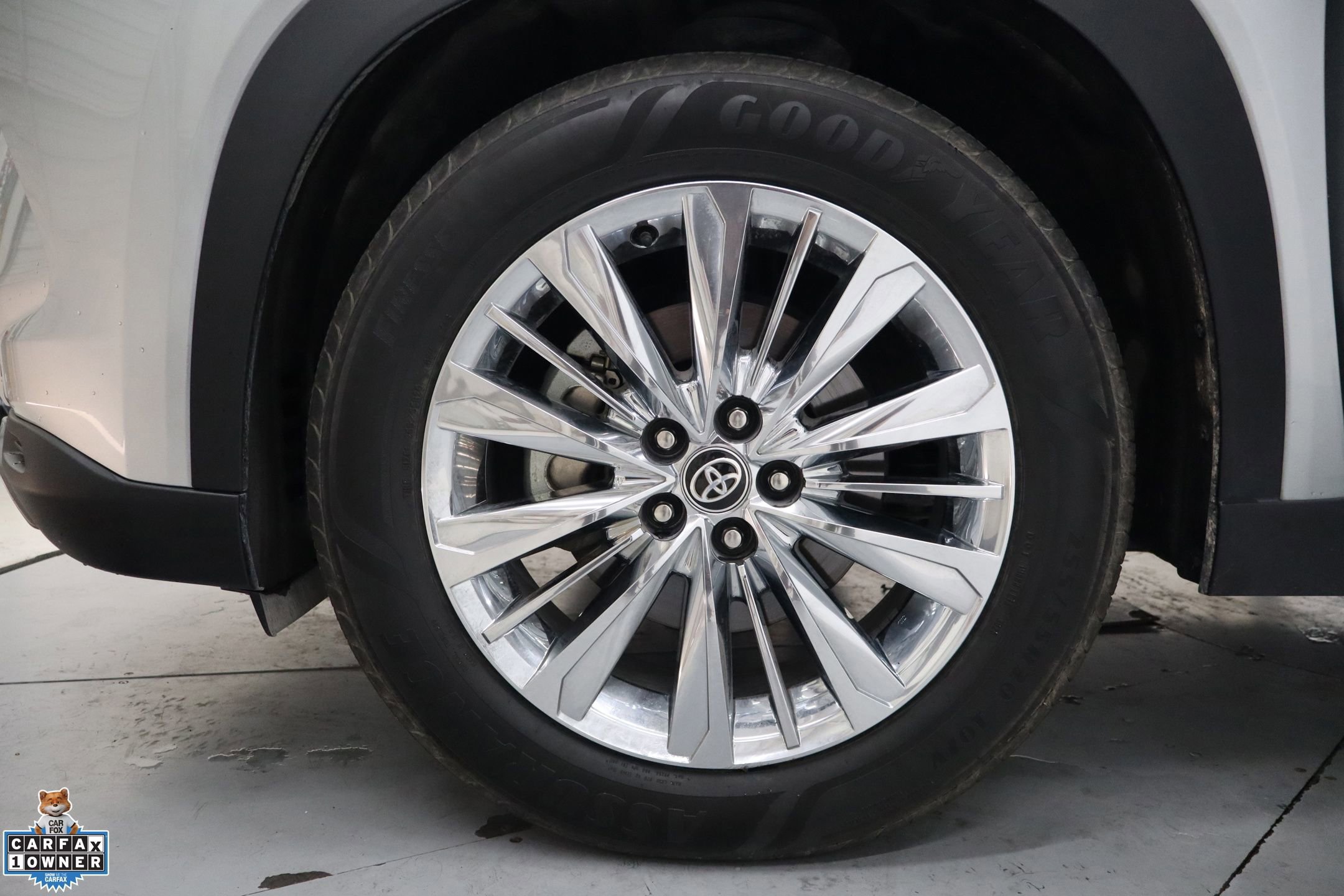 Used 2024 Toyota Grand Highlander Platinum image 12