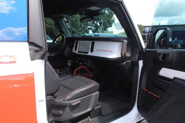 Certified 2025 Ford Bronco Stroppe Edition AWD/4WD image 25