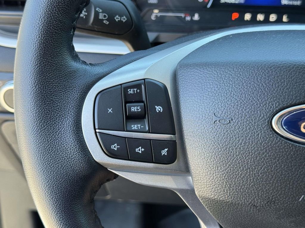 Certified 2022 Ford Explorer XLT AWD/4WD image 10