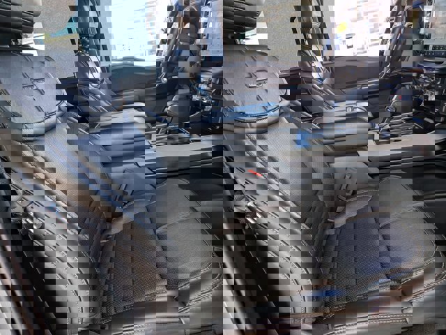 Certified 2023 Ford F150 Platinum w/ Equipment Group 701A High image 32