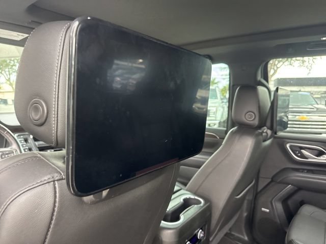 Used 2021 Chevrolet Tahoe Z71 w/ Rear Media and Nav Package AWD/4WD image 6
