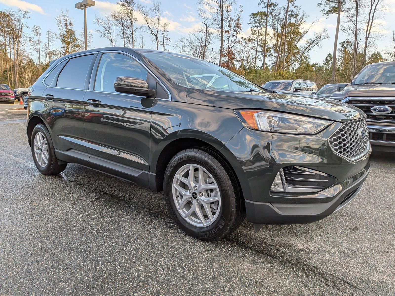 Certified 2024 Ford Edge SEL w/ Convenience Package image 8