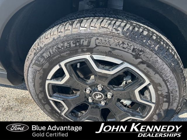 Certified 2025 Ford Bronco Sport Outer Banks w/ Outer Banks Tech Package+ AWD/4WD image 7