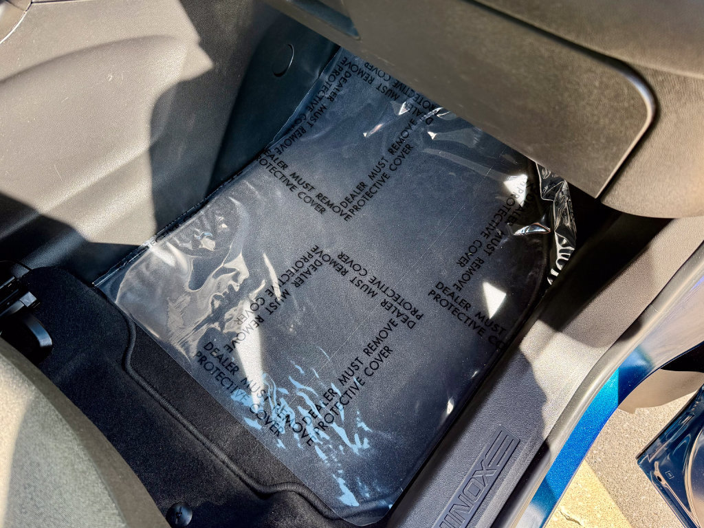 Used 2020 Chevrolet Equinox LT FWD image 21