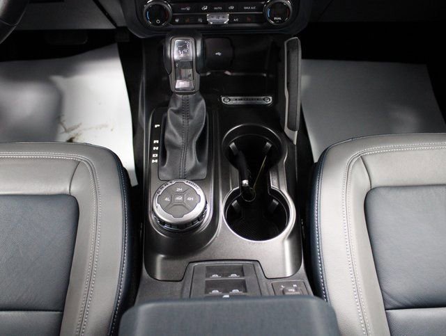 Certified 2021 Ford Bronco Outer Banks image 18