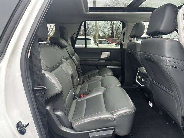 Certified 2025 Ford Expedition Max Active image 39