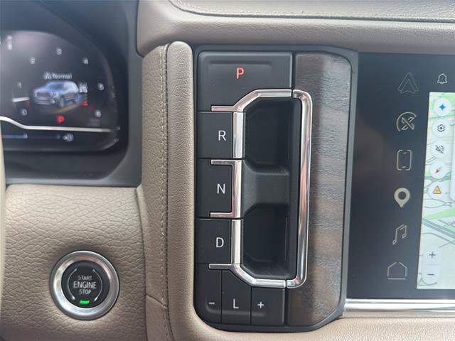 Used 2023 GMC Yukon Denali w/ Denali Reserve Package AWD/4WD image 23