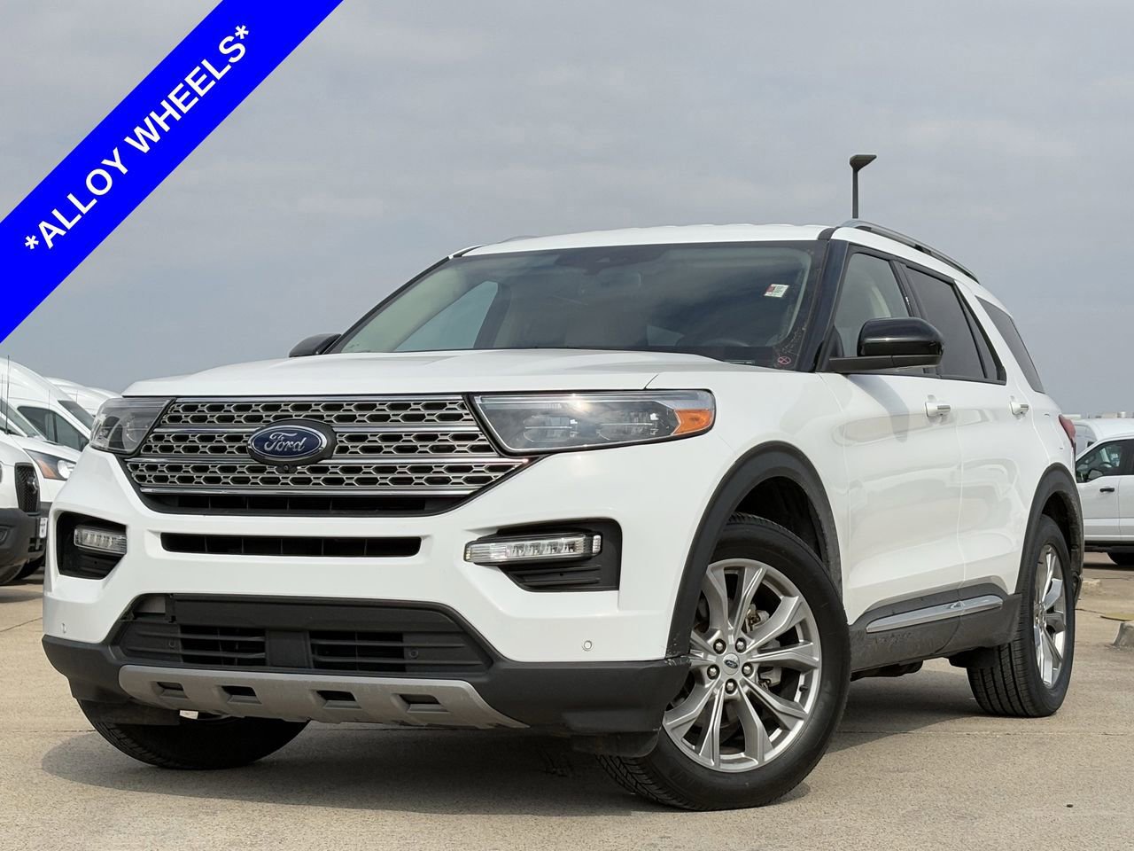 Certified 2023 Ford Explorer Limited image 2