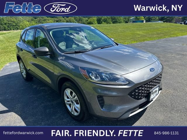 Certified 2022 Ford Escape S AWD/4WD image 4