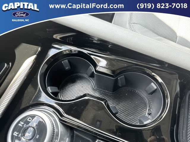 Certified 2025 Ford Explorer Platinum w/ Ultimate Package AWD/4WD image 32