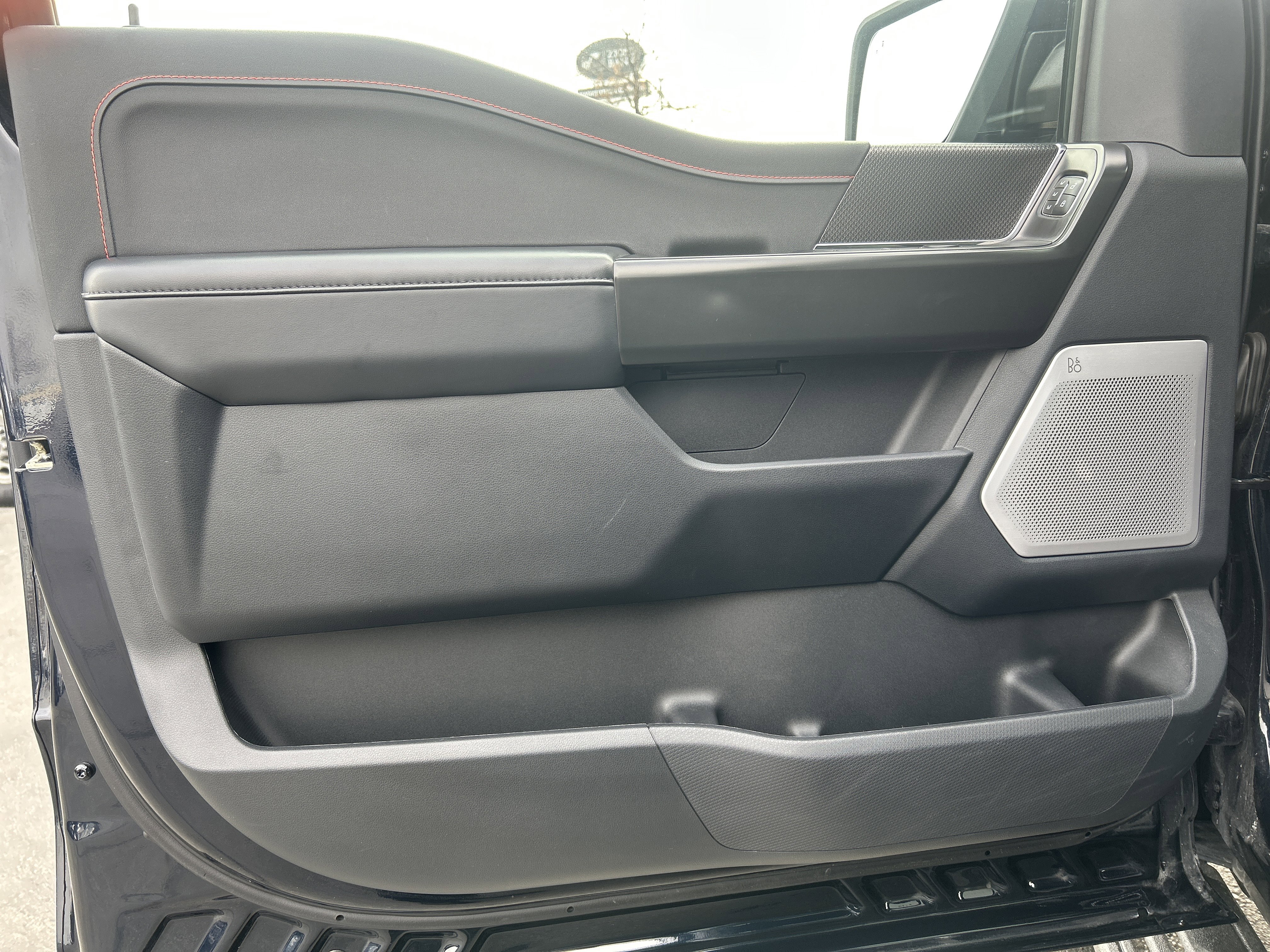 Certified 2025 Ford F150 Raptor image 15